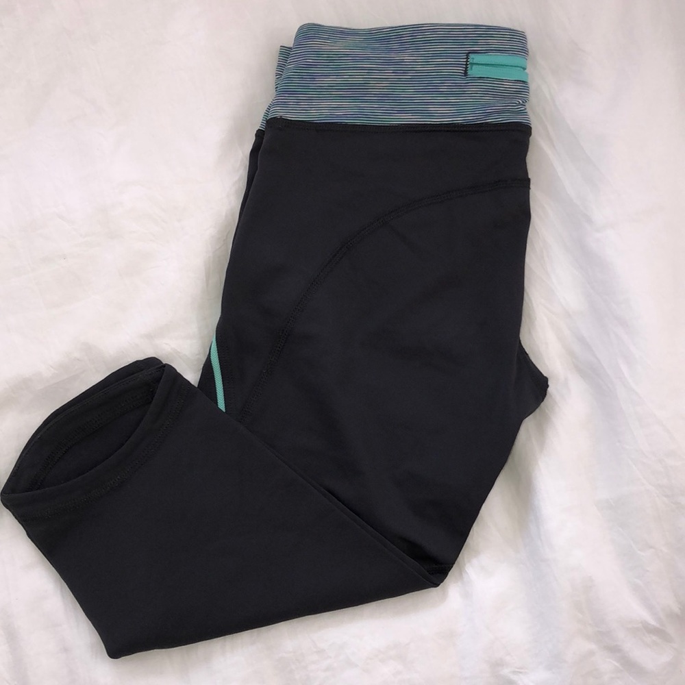 Lululemon Speed Up Crop LUXTREME, Size 6